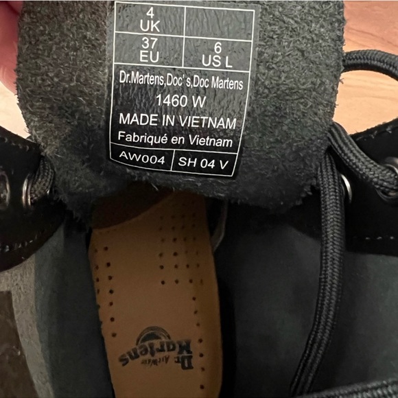 Original Dr Martens - women’s size 6 - Picture 3 of 5
